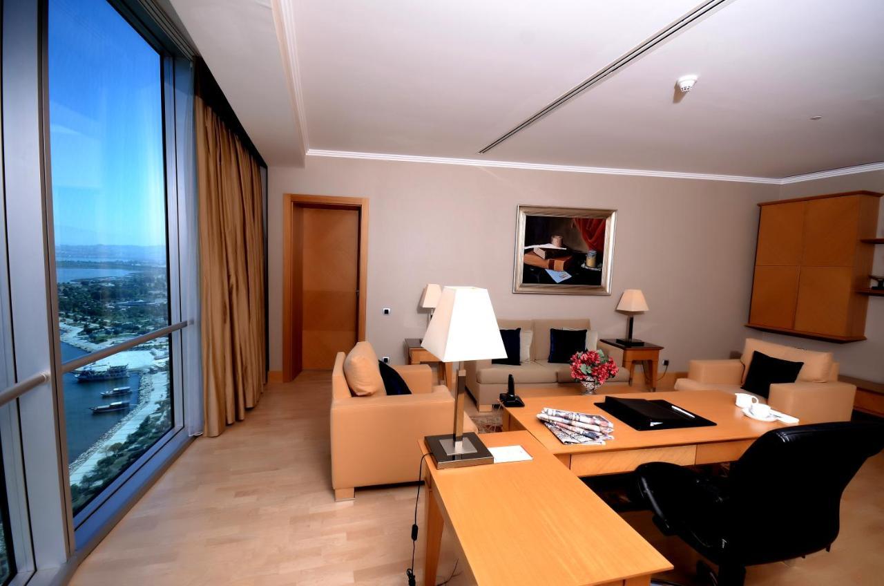 Wyndham Grand Izmir Ozdilek Thermal & Spa Exterior foto A suite at the Four Seasons Hotel, Cairo